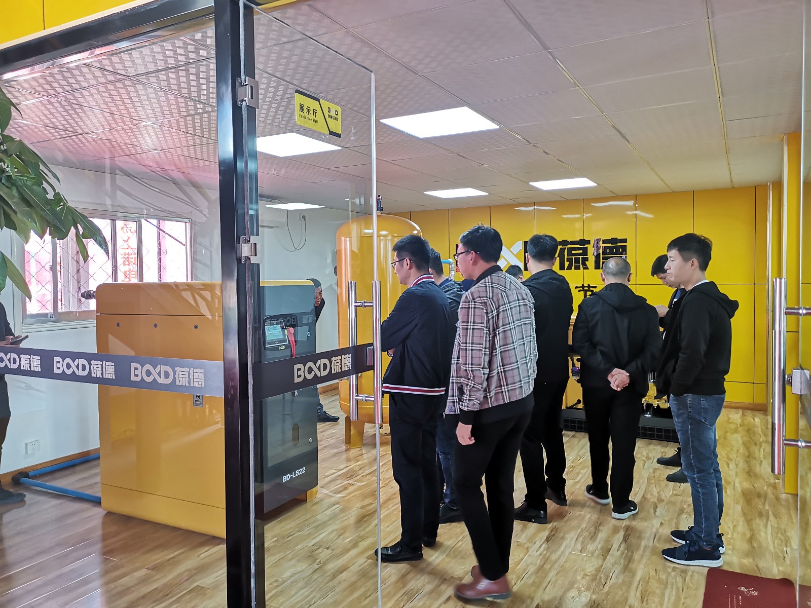 微信圖片_20190417110316.jpg 微信圖片_20190417110316.jpg